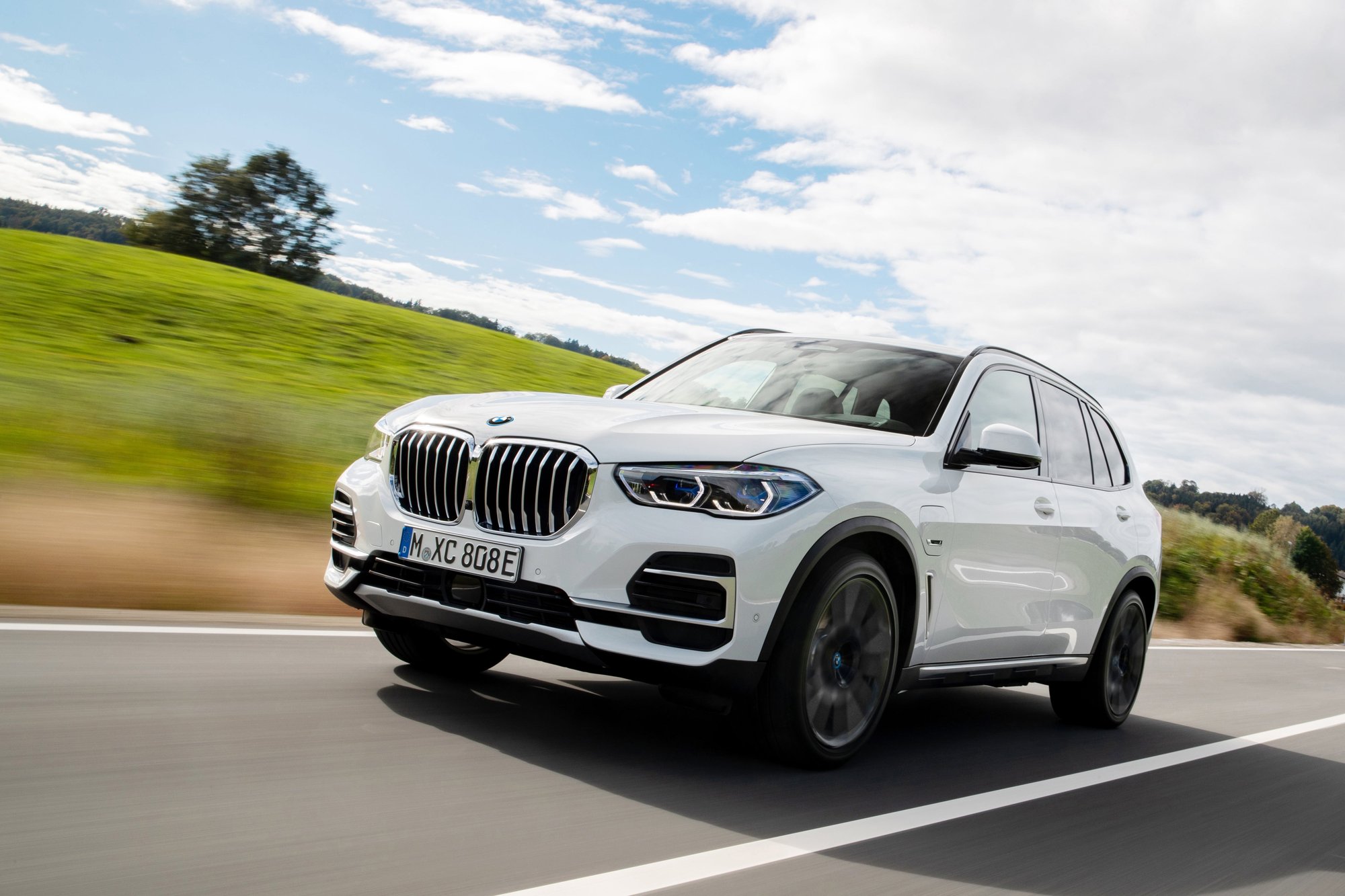 BMW X5 xDrive45e 02