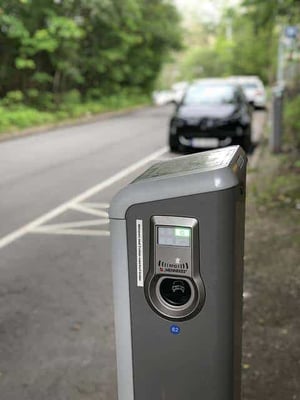 electric car runs out of battery