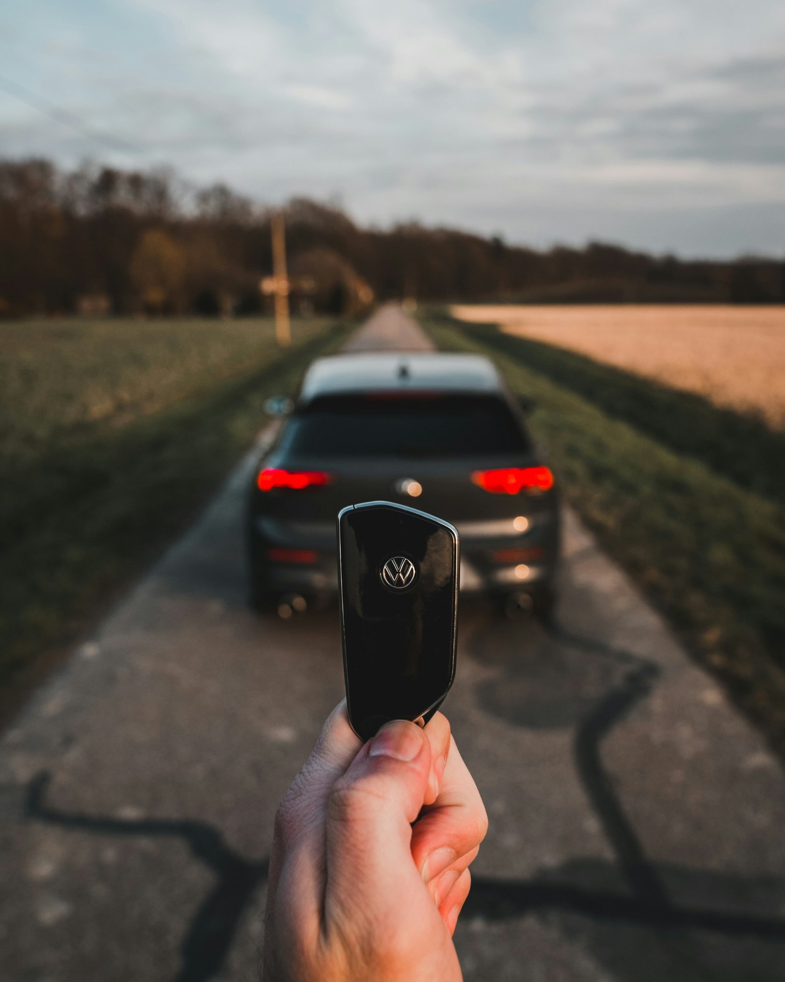 chris-kursikowski-wRpxzcowfKk-unsplash