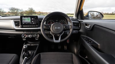 kia stonic interior