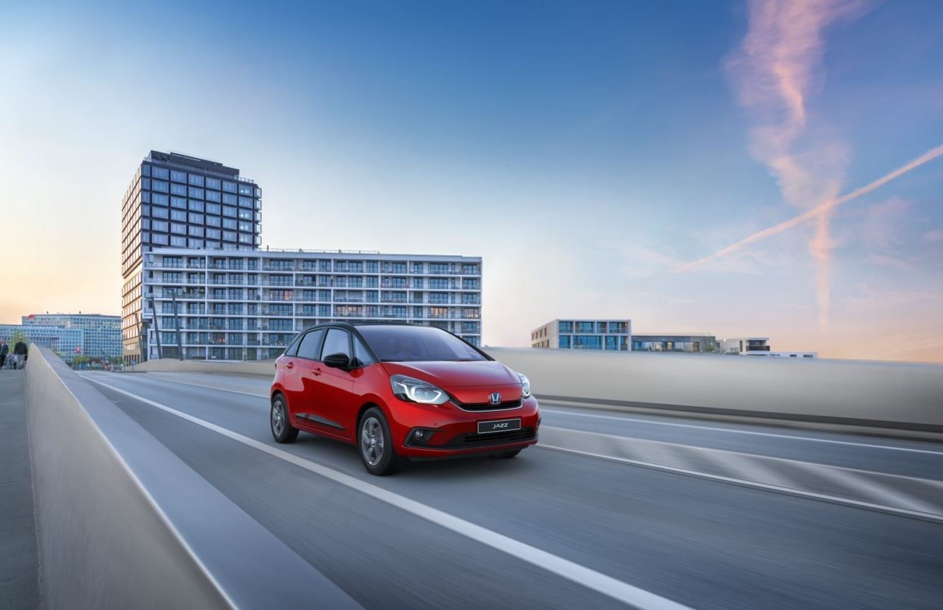 351181_HONDA_ENHANCES_JAZZ_e_HEV_LINE-UP_WITH_NEW_EX_STYLE_GRADE