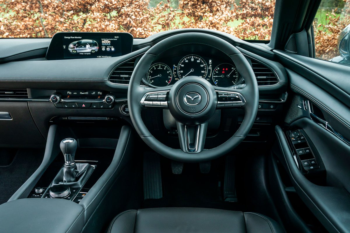 MAZDA 3 SE L LUX-1
